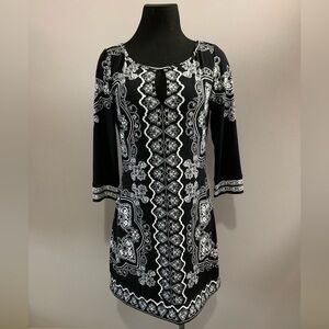 White House Black Market Women’s 3/4 Sleeve Keyhole Shift Dress Black White m